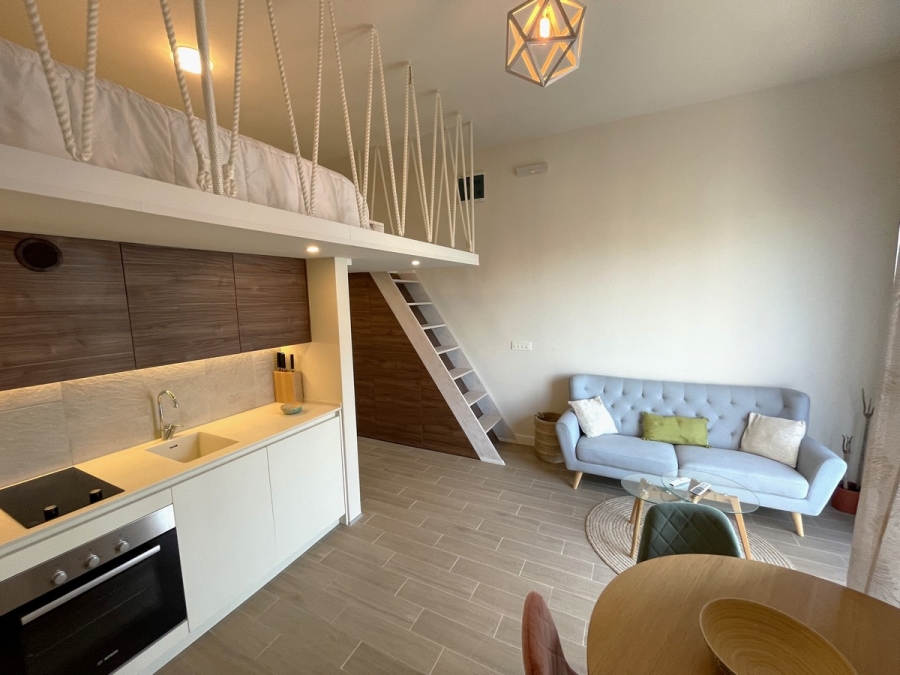 Prodaje se studio apartman sa parking mjestom u naselju Dumidran u Tivtu